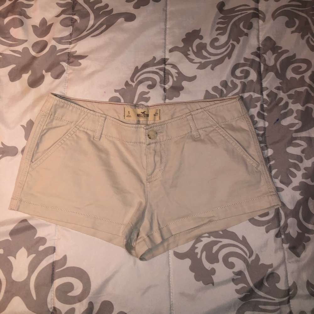 Khaki Tan Hollister Shorts